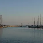 - Les Pieds Dans L'eau Agreable En Toutes Saisons 4 Couchages - Climatisation - Parking Prive - Piscine Sur - Vue Magnifique Et Rare - Situation Optimum - Les Argonautes - Ile Des Pecheurs - Cap D'agde Agde