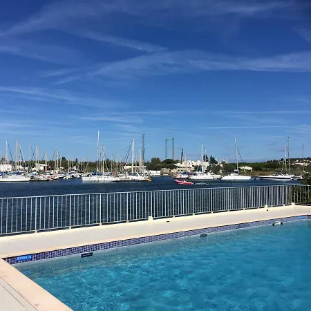 - Les Pieds Dans L'eau Agreable En Toutes Saisons 4 Couchages - Climatisation - Parking Prive - Piscine Sur - Vue Magnifique Et Rare - Situation Optimum - Les Argonautes - Ile Des Pecheurs - Cap D'agde Apartmán Agde