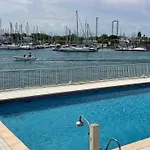 Les Argonautes: Beachfront With Pool And Sea Views Agde