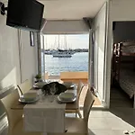 - Les Pieds Dans L'eau En Toutes Saisons 4 Couchages - Climatisation - Parking Privé - Piscine Sur - Vue Magnifique Et Rare - Situation Optimum - Les Argonautes - Ile Des Pêcheurs - Cap D'agde Agde