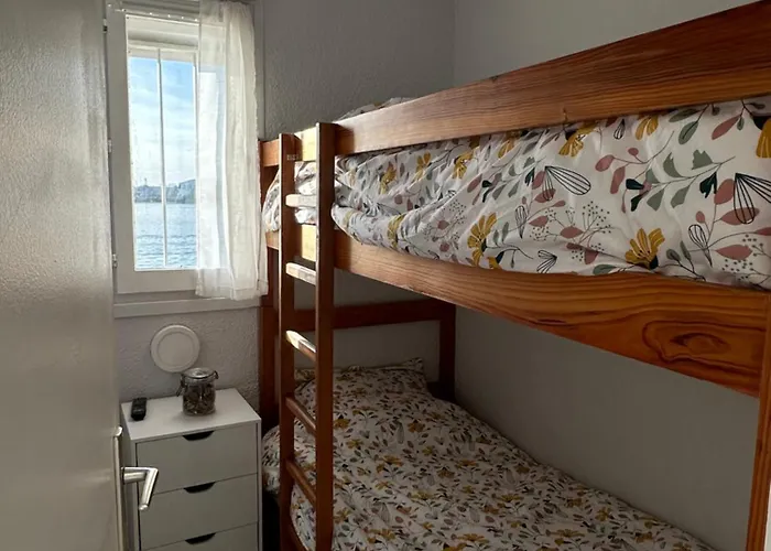 - Les Pieds Dans L'eau Agreable En Toutes Saisons 4 Couchages - Climatisation - Parking Prive - Piscine Sur - Vue Magnifique Et Rare - Situation Optimum - Les Argonautes - Ile Des Pecheurs - Cap D'agde * آجد